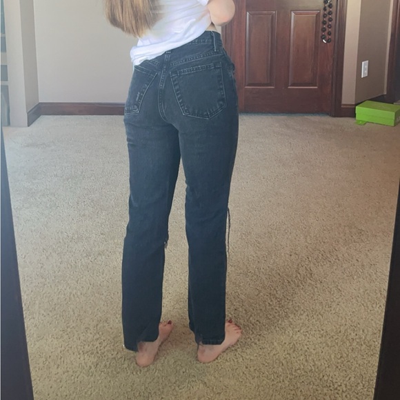 Abercrombie 90s Straight Ultra High Rise Jeans - Picture 2 of 3